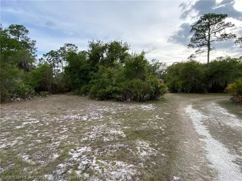 9113 Canter Path, Sebring, FL 33875 photo 23