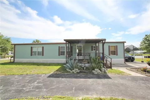 1272 Chobee Loop, Okeechobee, FL 34974 photo 2