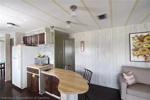 1272 Chobee Loop, Okeechobee, FL 34974 photo 5