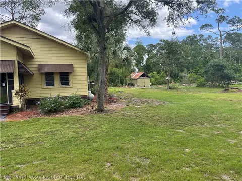 5100 Pineview Dr, Sebring, FL 33870 photo 2