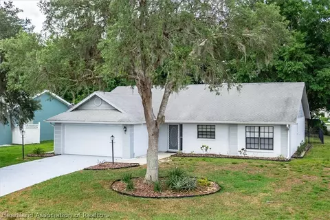 3852 Rodeo Dr, Sebring, FL 33875 photo 1