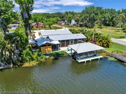 235 Squirrel Pt, Lorida, FL 33857 photo 7