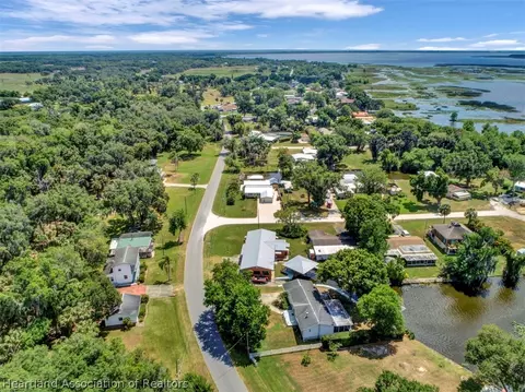 235 Squirrel Pt, Lorida, FL 33857 photo 8