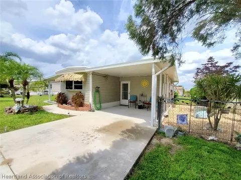1316 Wightman Ave, Sebring, FL 33870 photo 2
