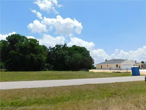 1029 Lakeside Way, Sebring, FL 33876 photo 2