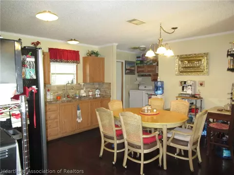 591 Max Ave, Sebring, FL 33875 photo 4