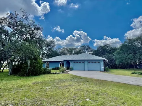 4920 Shad Dr, Sebring, FL 33870 photo 1