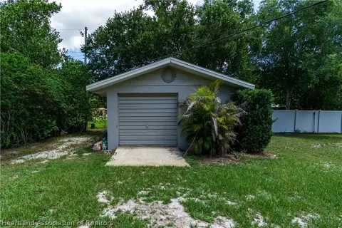 301 Jay Ave, Sebring, FL 33870 photo 32