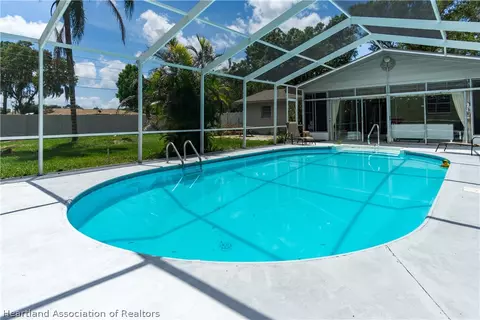 301 Jay Ave, Sebring, FL 33870 photo 12