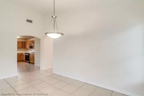 2032 Avalon Rd, Sebring, FL 33870 photo 6