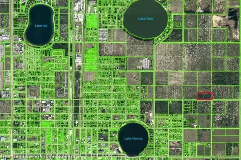 743 E Winthrop St, Avon Park, FL 33825