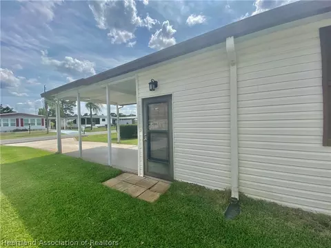 3518 Delaware Ave, Sebring, FL 33870 photo 4