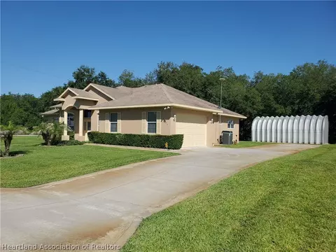 4547 Sebring Lakes Blvd, Sebring, FL 33875 photo 2