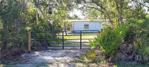 4310 Grand Concourse Rd, Sebring, FL 33875 photo 2