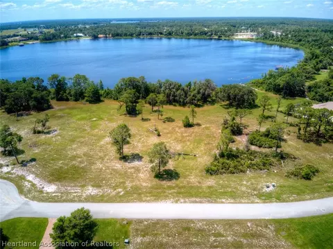 4090 Camp Shore Dr, Sebring, FL 33875 photo 4