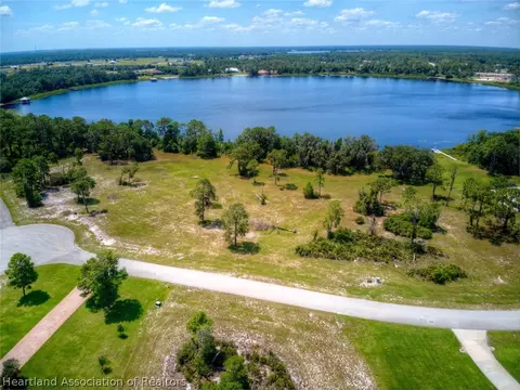 4090 Camp Shore Dr, Sebring, FL 33875 photo 5