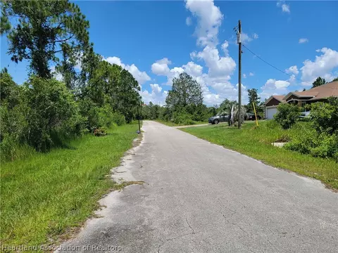 8001 Leonardo St, Sebring, FL 33872 photo 13
