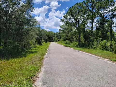 8001 Leonardo St, Sebring, FL 33872 photo 17