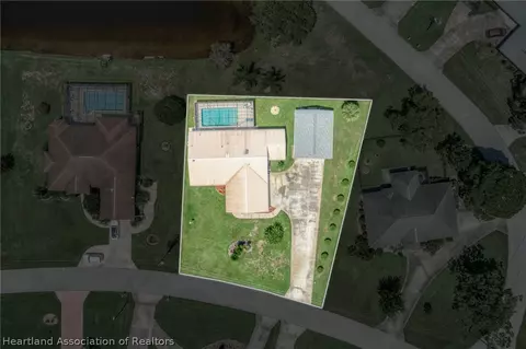 3207 Par Rd, Sebring, FL 33872 photo 2