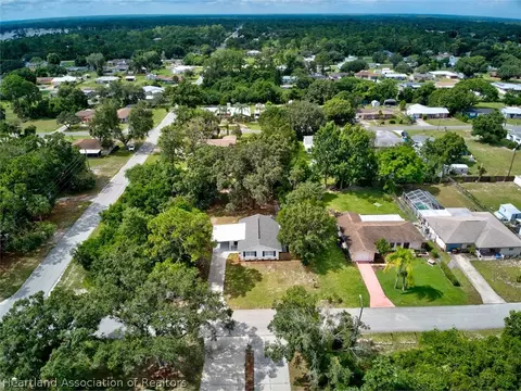 304 Jay Ave, Sebring, FL 33870 photo 5