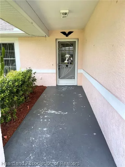 4207 Mandarin Rd, Sebring, FL 33875 photo 3