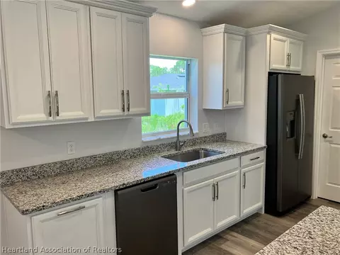 4612 Singer St, Sebring, FL 33872 photo 4