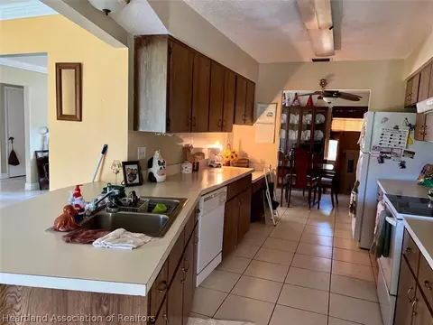 308 Jay Ave, Sebring, FL 33870 photo 7