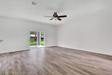 1707 Iris Ave, Sebring, FL 33875 photo 9