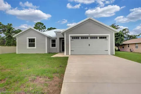 1707 Iris Ave, Sebring, FL 33875 photo 1
