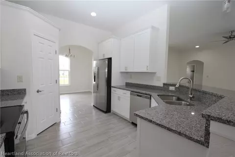 4820 Mackerel Dr, Sebring, FL 33870 photo 11