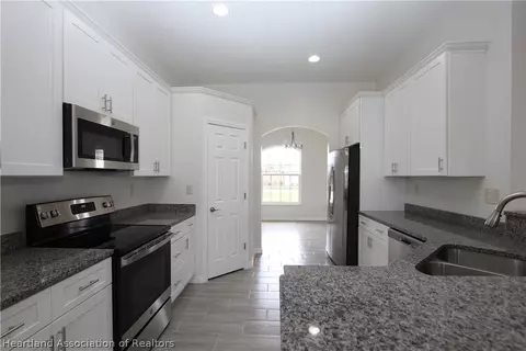 4820 Mackerel Dr, Sebring, FL 33870 photo 4