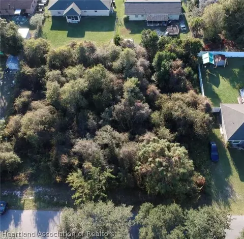 2653 Dolphin Dr, Sebring, FL 33870 photo 2