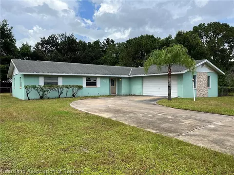 932 Forest Rd, Sebring, FL 33872 photo 1