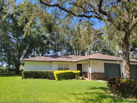 2525 Davis Cir, Sebring, FL 33870 photo 2