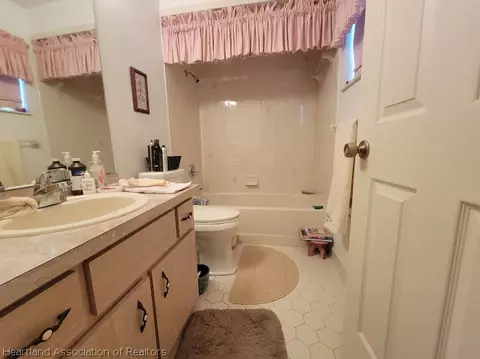 2525 Davis Cir, Sebring, FL 33870 photo 9