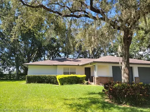 2525 Davis Cir, Sebring, FL 33870 photo 1