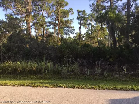 1908 Scarlet Sage Ter, Sebring, FL 33875 photo 2
