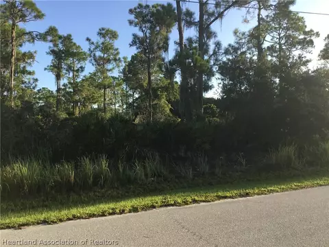 1908 Scarlet Sage Ter, Sebring, FL 33875 photo 5