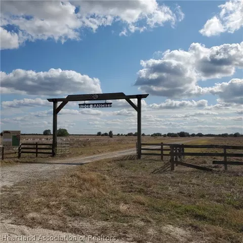 S 1/2 Tract 16b Farm Girl Avenue, Venus, FL 33960