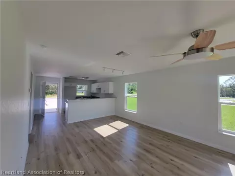 5388 Pebble Beach Dr, Sebring, FL 33872 photo 7