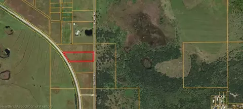 8905 Elliott Rd, Sebring, FL 33876