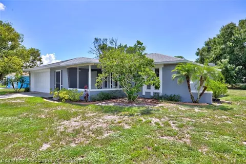 8016 Granada Rd, Sebring, FL 33876 photo 4