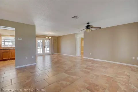 8016 Granada Rd, Sebring, FL 33876 photo 7