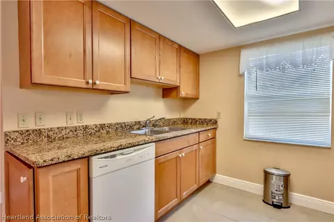 1809 Key Lake Dr, Sebring, FL 33875 photo 5