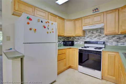 2017 Avalon Rd, Sebring, FL 33870 photo 9