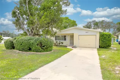2017 Avalon Rd, Sebring, FL 33870 photo 3