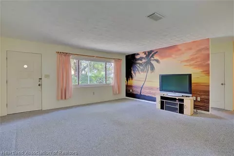 2017 Avalon Rd, Sebring, FL 33870 photo 6