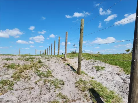 1008 Cattle Ranch Rd, Venus, FL 33960 photo 7