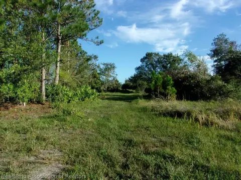 633 N Tarry Ln, Lorida, FL 33857 photo 4