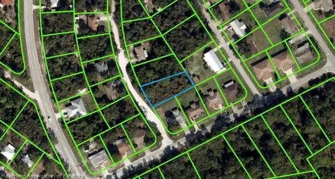 4812 Grampus Dr, Sebring, FL 33870